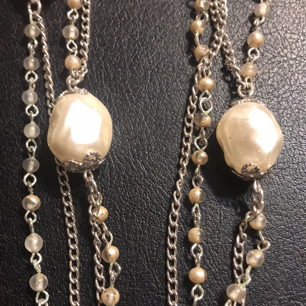 Vintage Coro Signed 28 inch Baroque Pearl necklace - Picture 2 of 7